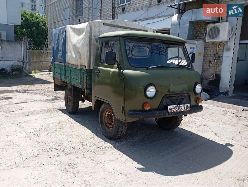 Внедорожник / Кроссовер УАЗ 2930 1982 в Белой Церкви