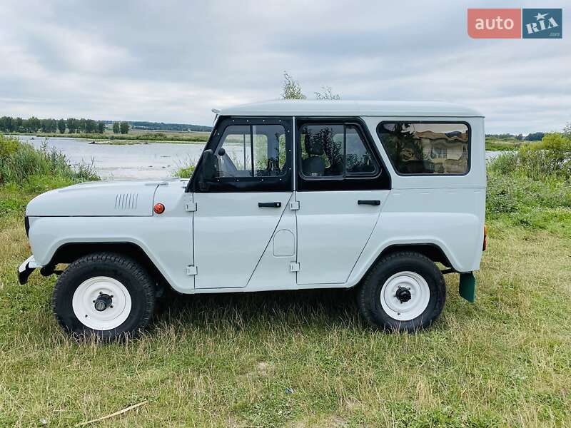 Внедорожник / Кроссовер УАЗ 31512 1985 в Виннице