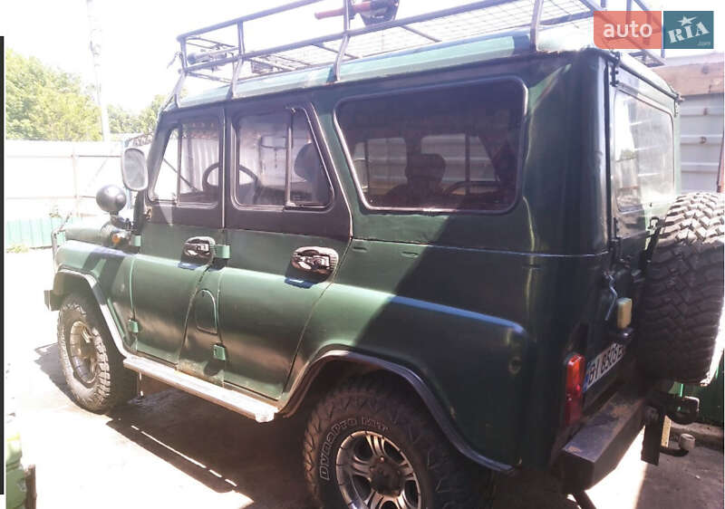 Внедорожник / Кроссовер УАЗ 31512 1994 в Гадяче