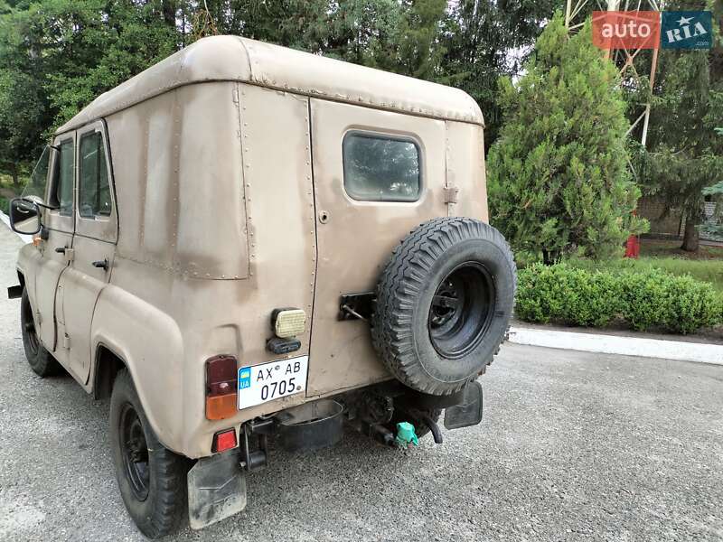 Внедорожник / Кроссовер УАЗ 31512 1983 в Харькове фото 3 Внедорожник / Кроссовер УАЗ 31512 1983 в Харькове