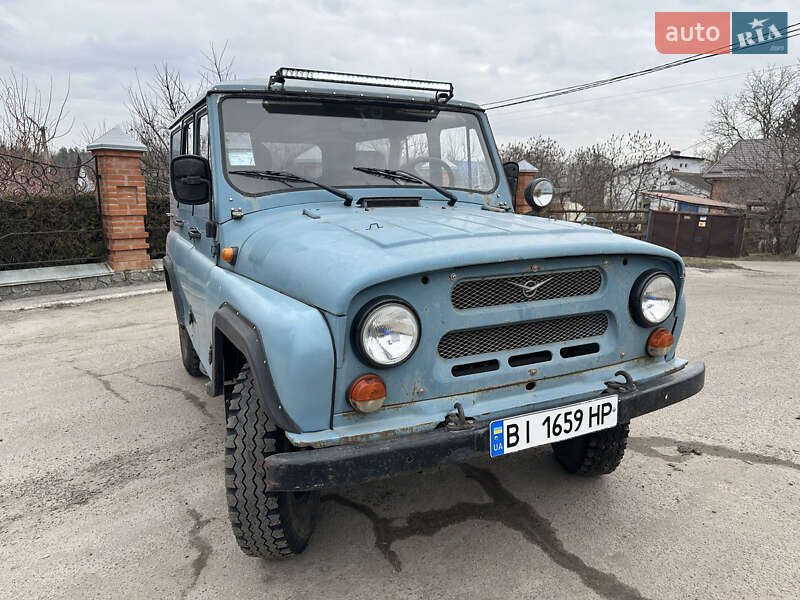 Внедорожник / Кроссовер УАЗ 31519 1999 в Полтаве