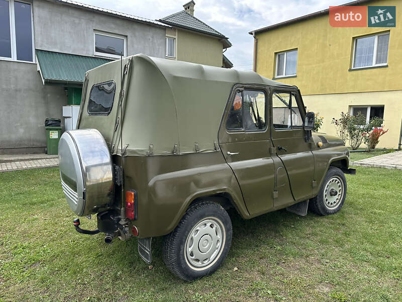 Внедорожник / Кроссовер УАЗ 3151 1992 в Львове