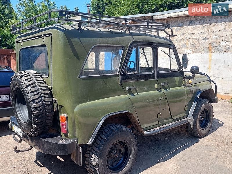 Позашляховик / Кросовер УАЗ 3151 1987 в Кривому Розі
