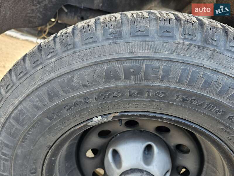 Внедорожник / Кроссовер УАЗ 3160/3162 2004 в Сумах