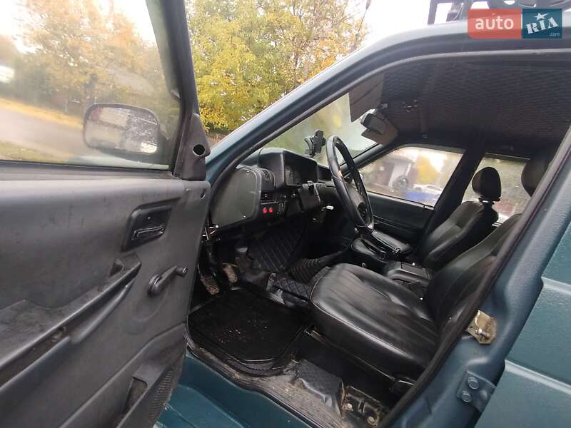 Позашляховик / Кросовер УАЗ 3160/3162 2004 в Первомайську фото 46 Позашляховик / Кросовер УАЗ 3160/3162 2004 в Первомайську