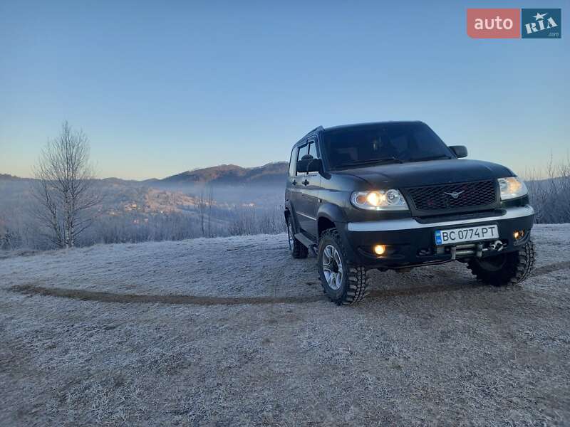 УАЗ 3163 Patriot 2005