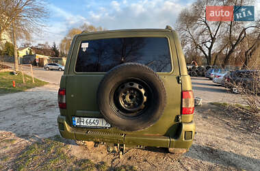 Позашляховик / Кросовер УАЗ 3163 Patriot 2007 в 