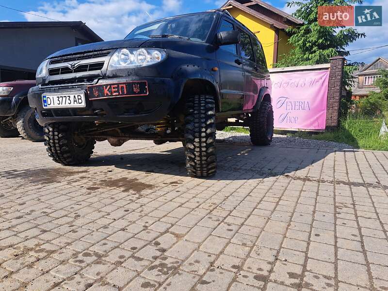 Внедорожник / Кроссовер УАЗ 3163 Patriot 2005 в 