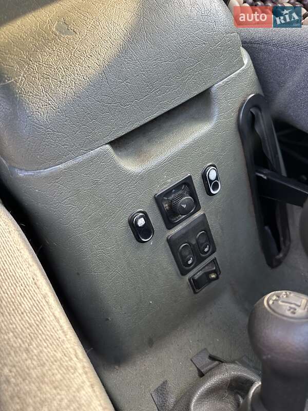 Позашляховик / Кросовер УАЗ 3163 Patriot 2008 в Харкові фото 22 Позашляховик / Кросовер УАЗ 3163 Patriot 2008 в Харкові