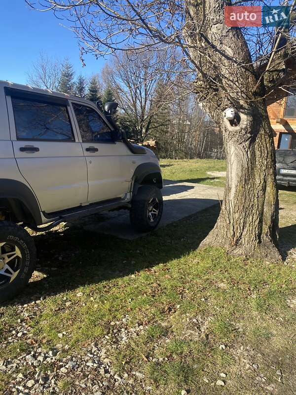 Внедорожник / Кроссовер УАЗ 3163 2009 в Яремче