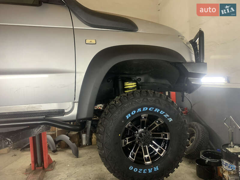 Внедорожник / Кроссовер УАЗ 3163 2005 в Яремче