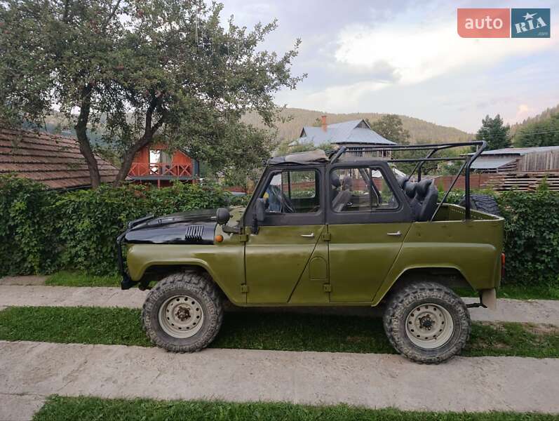 Внедорожник / Кроссовер УАЗ 3163 1985 в Яремче