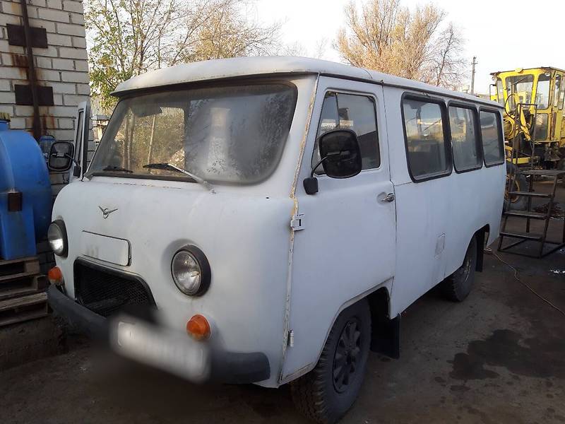 Грузопассажирский фургон УАЗ 3303 1991 в Днепре