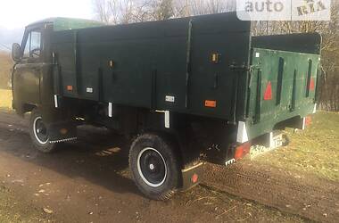 Внедорожник / Кроссовер УАЗ 3303 1990 в 
