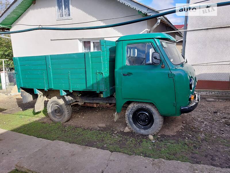 УАЗ 3303