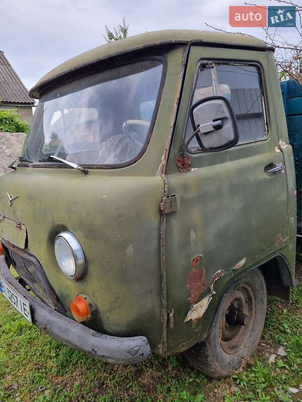 Другие грузовики УАЗ 3303 1987 в Лубнах