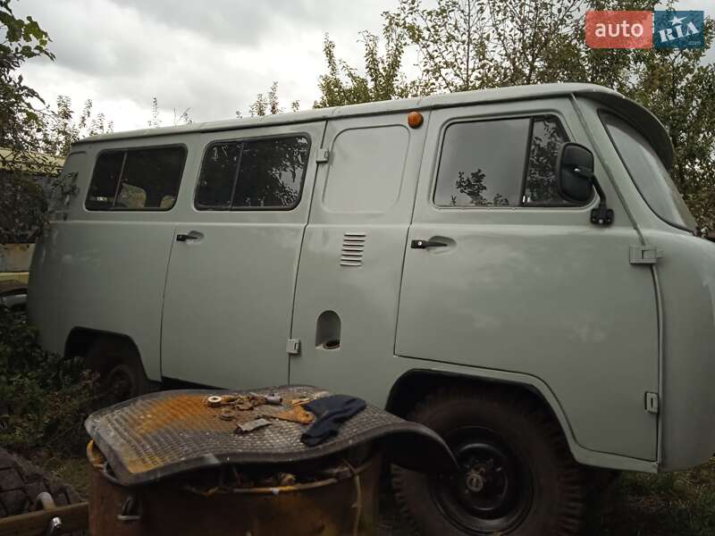 Позашляховик / Кросовер УАЗ 3303 1994 в Любарі