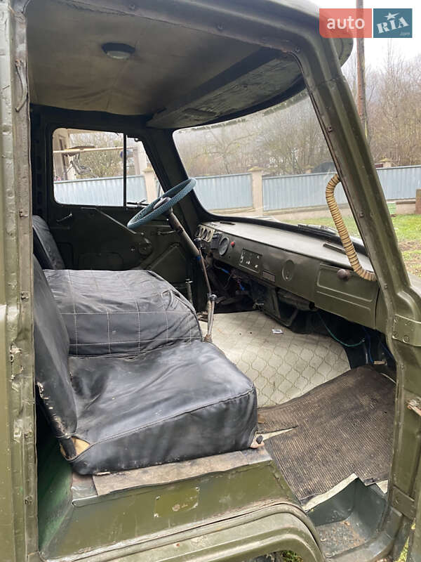 Внедорожник / Кроссовер УАЗ 3303 1992 в Сваляве