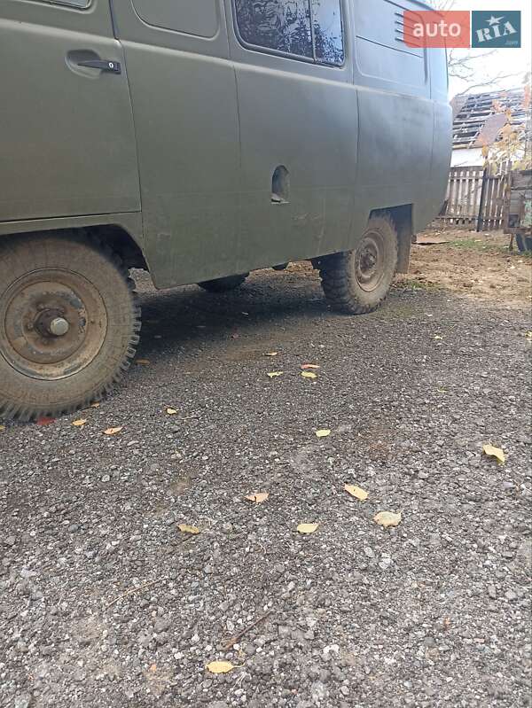 Внедорожник / Кроссовер УАЗ 3909 Фермер 1997 в Виннице фото 3 Внедорожник / Кроссовер УАЗ 3909 Фермер 1997 в Виннице