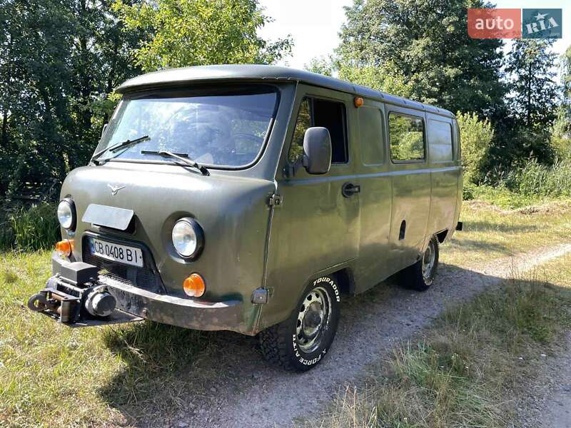 Позашляховик / Кросовер УАЗ 39095 2016 в Корюківці