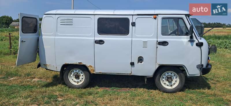 Мікроавтобус вантажний (до 3,5т) УАЗ 452 груз.-пасс. 2007 в Нововолинську