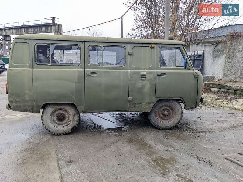 Грузопассажирский фургон УАЗ 452 груз.-пасс. 1988 в Киеве фото 11 Грузопассажирский фургон УАЗ 452 груз.-пасс. 1988 в Киеве