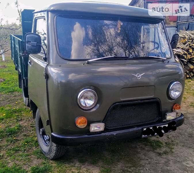 Борт УАЗ 452 груз. 1981 в 