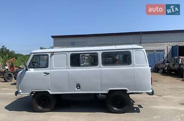 Внедорожник / Кроссовер УАЗ 452 пас 1973 в 