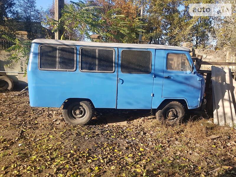 Грузопассажирский фургон УАЗ 452 1986 в Николаеве