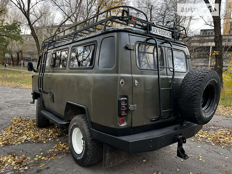 Внедорожник / Кроссовер УАЗ 452 1982 в Харькове