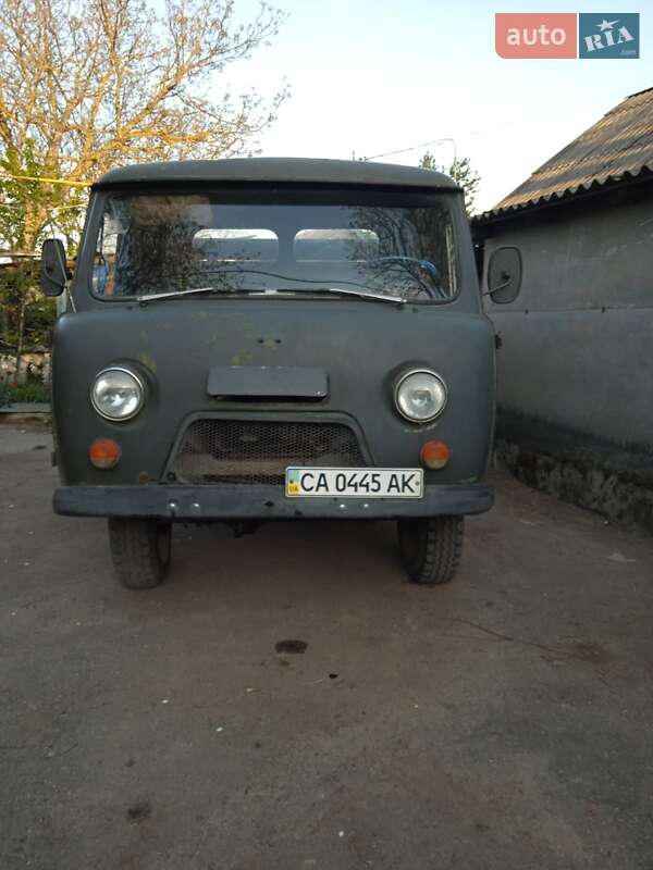 Пикап УАЗ 452 1984 в 