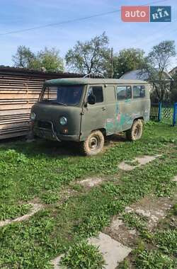 Внедорожник / Кроссовер УАЗ 452 1971 в Ивано-Франковске