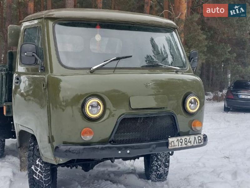 Пикап УАЗ 452 1984 в Ивано-Франковске