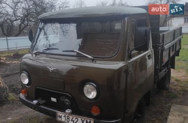 Внедорожник / Кроссовер УАЗ 452 1986 в Надворной