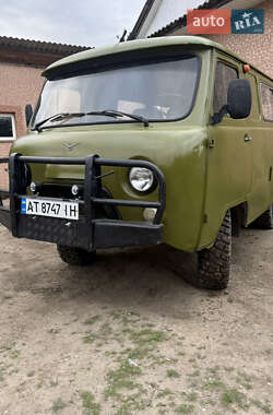Микроавтобус УАЗ 452В 2003 в 