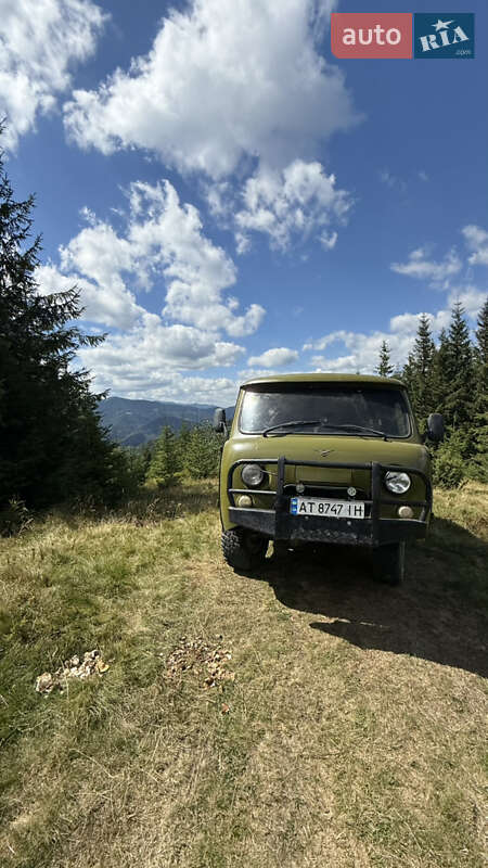 Микроавтобус УАЗ 452В 2003 в Ивано-Франковске фото 66 Микроавтобус УАЗ 452В 2003 в Ивано-Франковске