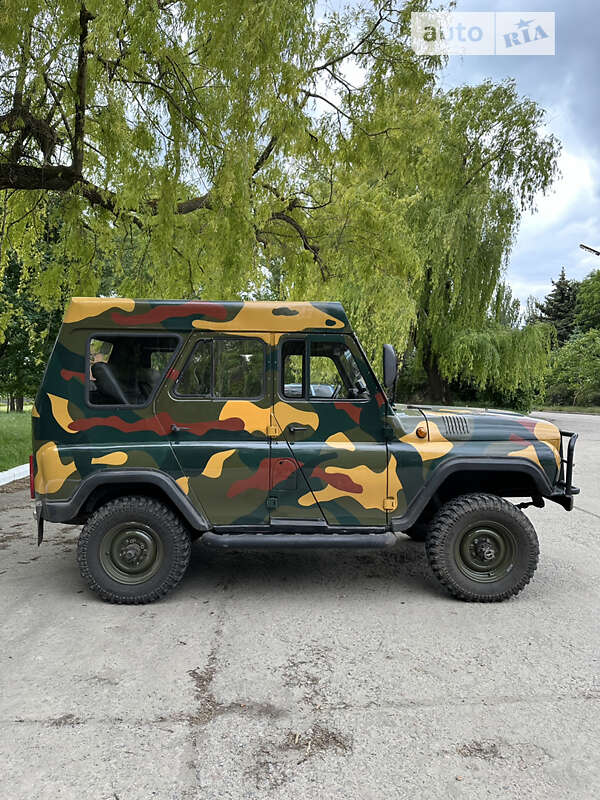 Позашляховик / Кросовер УАЗ 469 1986 в Марганці