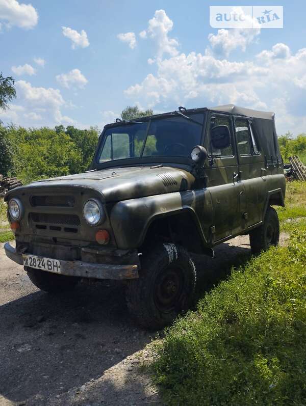 Внедорожник / Кроссовер УАЗ 469 1987 в 