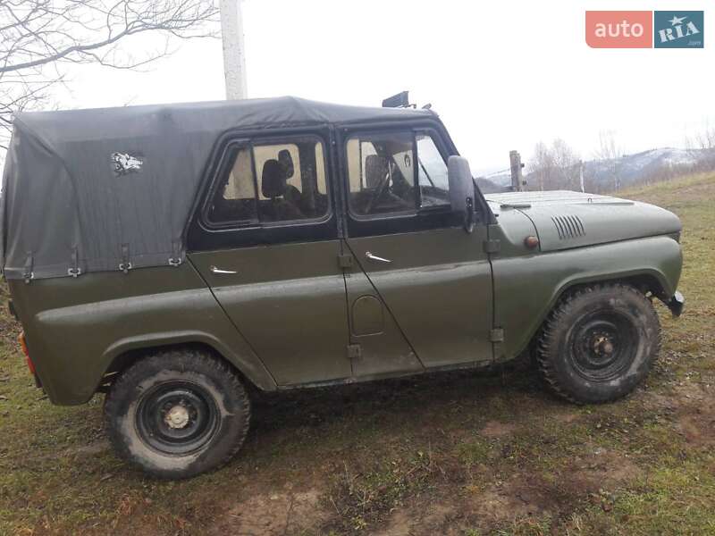 Универсал УАЗ 469 1991 в Косове