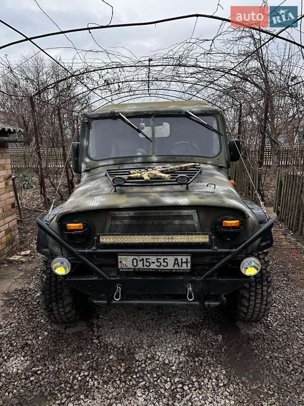 Позашляховик / Кросовер УАЗ 469 1983 в Новомиколаївці