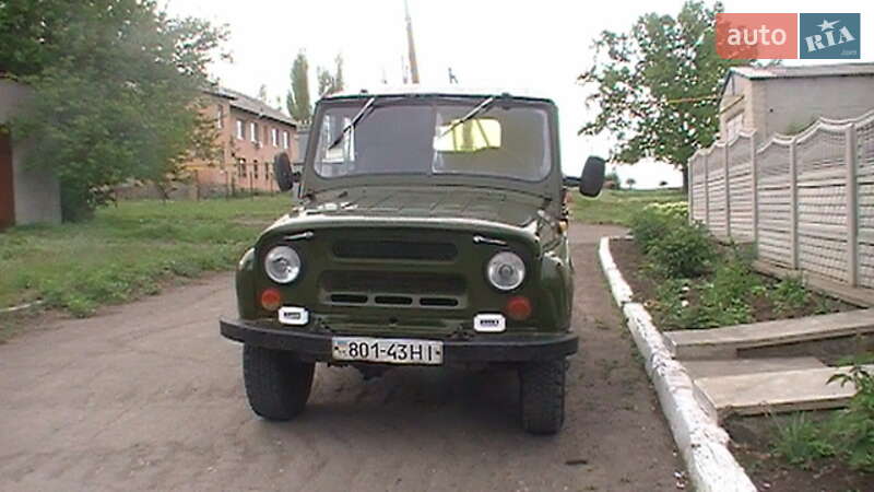 Внедорожник / Кроссовер УАЗ 469 1991 в 