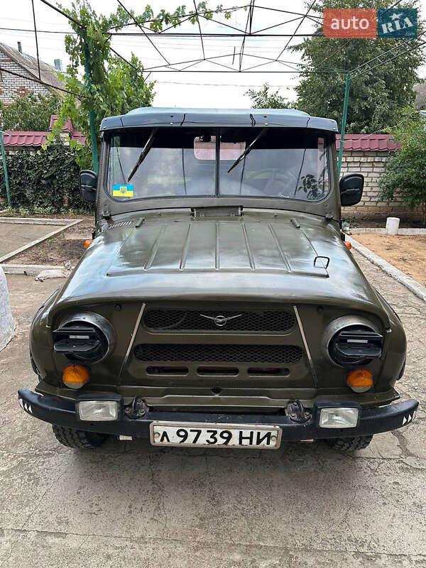 Внедорожник / Кроссовер УАЗ 469 1982 в 