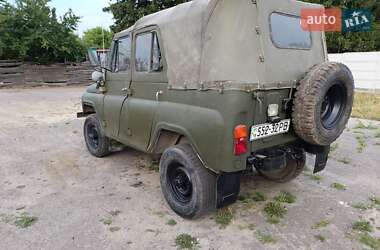 Внедорожник / Кроссовер УАЗ 469 1982 в 