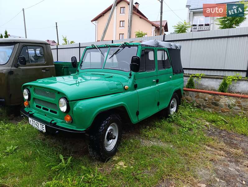 Внедорожник / Кроссовер УАЗ 469 1976 в 