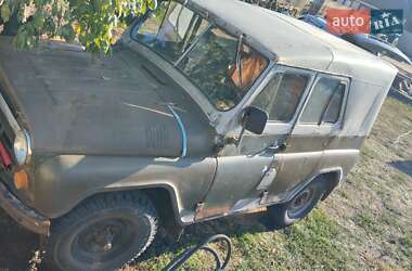 Внедорожник / Кроссовер УАЗ 469 1990 в 
