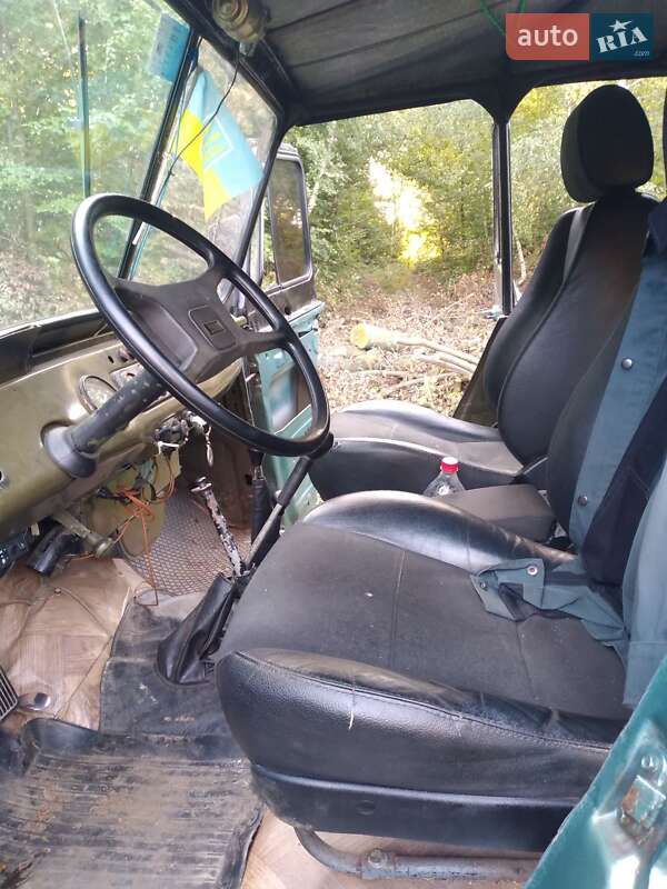 Хетчбек УАЗ 469 1981 в Ужгороді