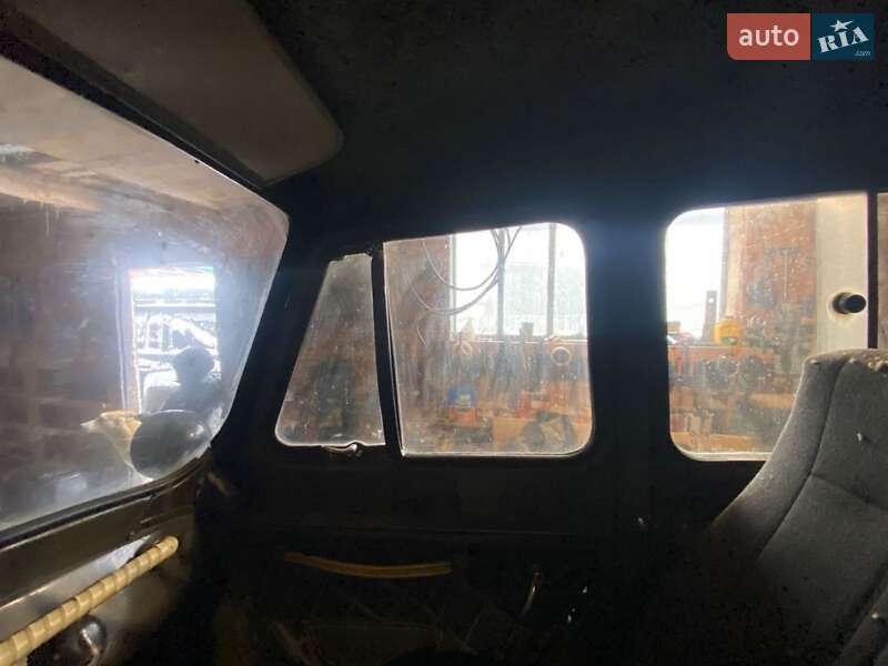 Универсал УАЗ 469 1977 в Коростене