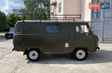 Внедорожник / Кроссовер УАЗ военный 2003 в 