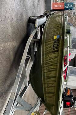 Катер UMS 450 2011 в Хмельницком
