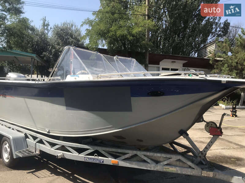 Катер UMS 600 2004 в Фастові